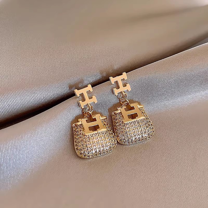 Metal H Letter Zircon Bag Earr - Resin Art Alphabet review and price