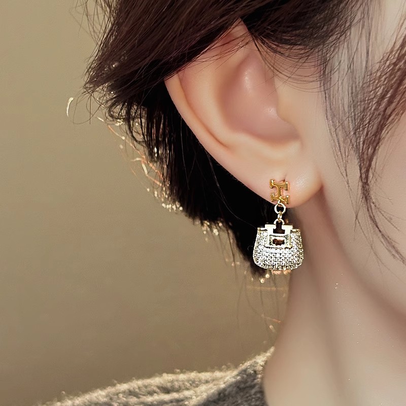 Metal H Letter Zircon Bag Earr - Resin Art Alphabet review and price